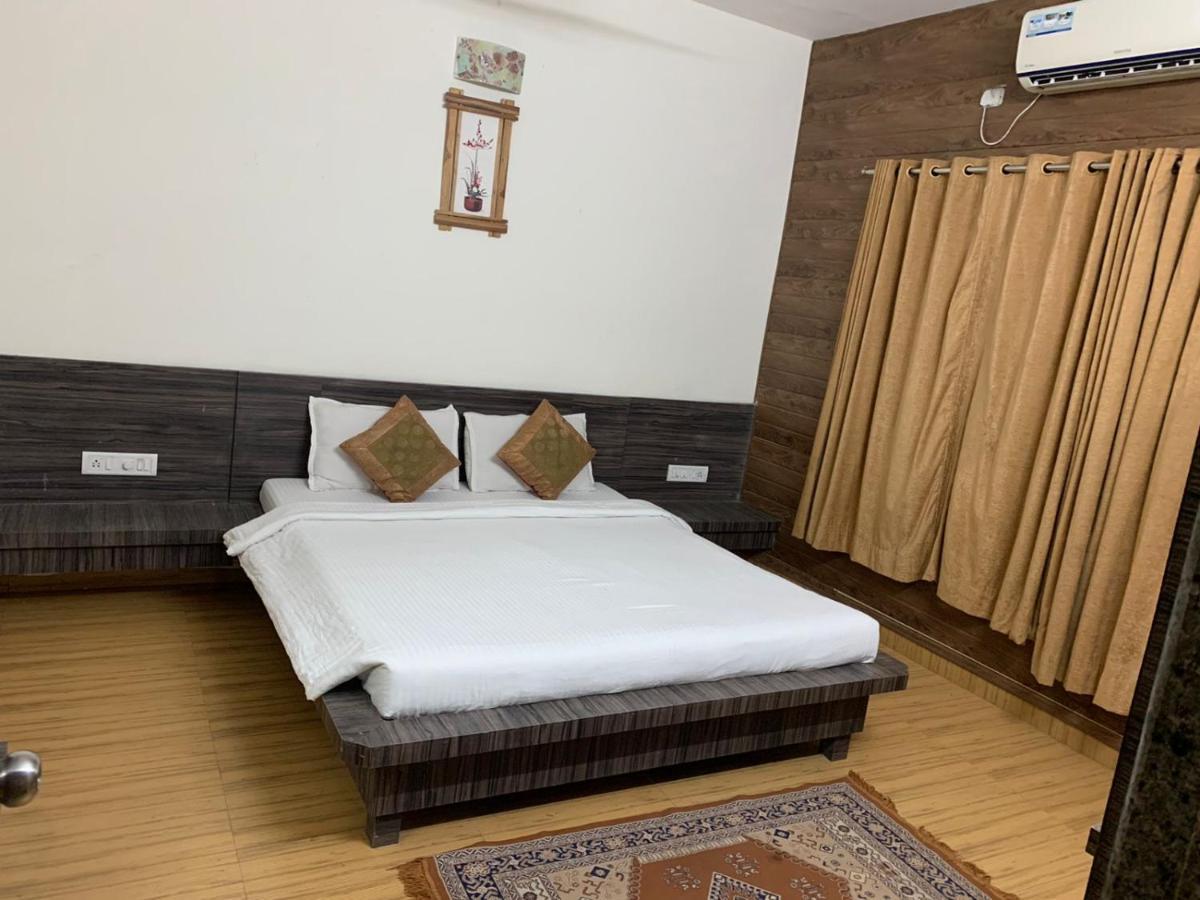 Ruturaj Inn อลีบาก ภายนอก รูปภาพ
